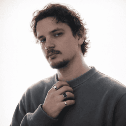 Jhonatan Oliveira